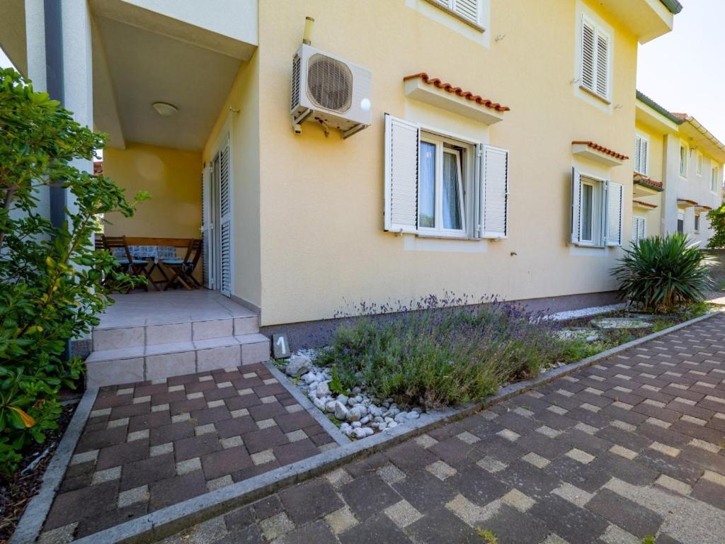 Apartment Dana Baska  Exterior photo